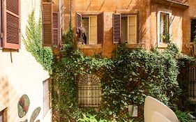 Iflat Red Roman Apartament